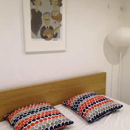 Tram 28 Downtown Apartman *